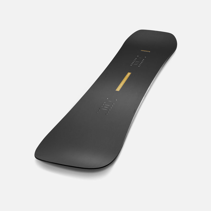 United Shapes black and yellow all-mountain snowboard Horizon 